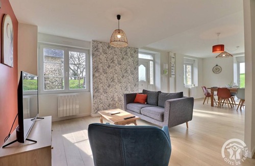 Antrain House | 83 m² Gîte ∙ 2 bedrooms ∙ 5 guests
