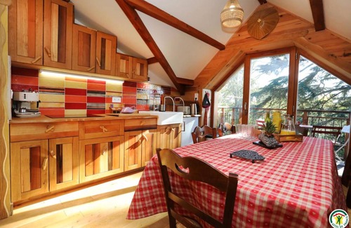 Romans-sur-Isere House | 83 m² Gîte ∙ 3 bedrooms ∙ 6 guests