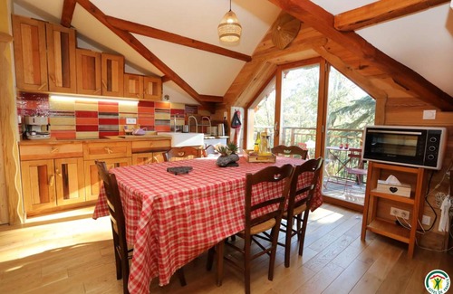 Romans-sur-Isere House | 83 m² Gîte ∙ 3 bedrooms ∙ 6 guests