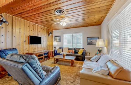 Tow Cabin | 84 m² Cabin ∙ 2 bedrooms ∙ 6 guests
