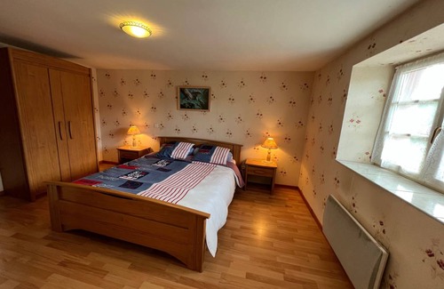 Taintrux Cottage | 84 m² Cabin ∙ 3 bedrooms ∙ 5 guests