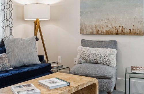 West End Condo | 84 m² Condo ∙ 2 bedrooms ∙ 4 guests