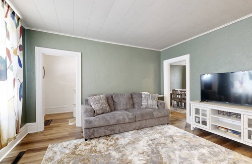 Alverton House | 84 m² House ∙ 2 bedrooms ∙ 7 guests