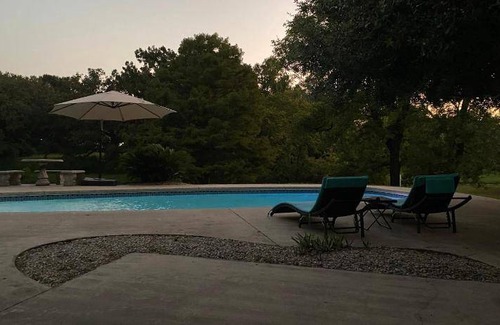 Breaux Bridge Resort | 84 m² Resort ∙ 3 guests