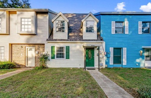 Northeast Pensacola House | 8426 Williamsburg Circle