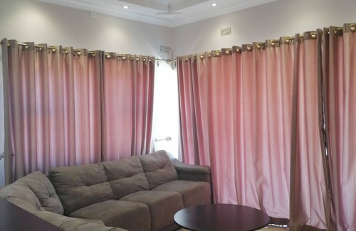 Victoria Falls House | 848 Guest House
