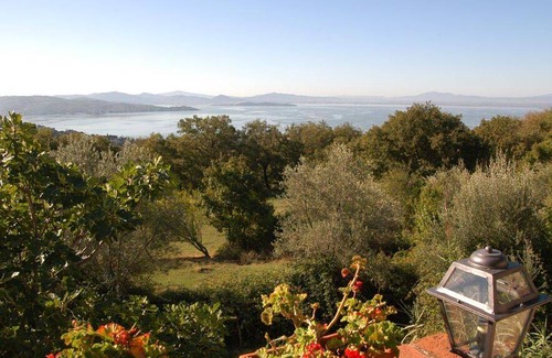 Passignano sul Trasimeno Apartment | 85 m² Apartment ∙ 1 bedroom ∙ 2 guests