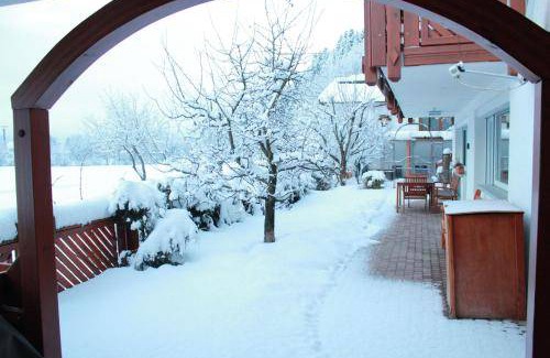 Winden im Elztal Apartment | 85 m² Apartment ∙ 2 bedrooms ∙ 5 guests