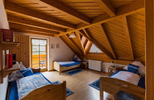 Oberharmersbach Apartment | 85 m² Apartment ∙ 3 bedrooms ∙ 7 guests