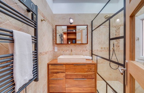 Lormont Apartment | 85 m² Apartment ∙ 2 bedrooms ∙ 4 guests