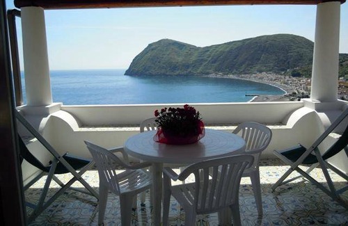 Canneto Apartment | 85 m² Apartment ∙ 2 bedrooms ∙ 6 guests