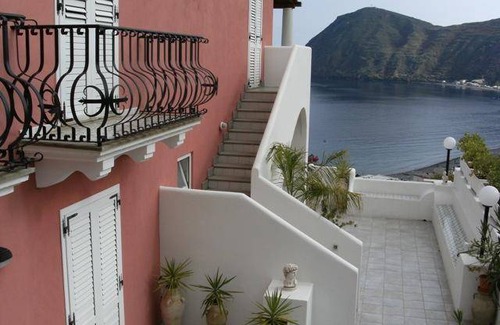 Canneto Apartment | 85 m² Apartment ∙ 2 bedrooms ∙ 6 guests