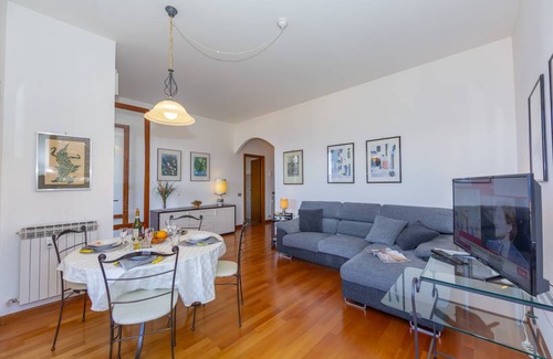 Stresa Apartment | 85 m² Apartment ∙ 2 bedrooms ∙ 6 guests