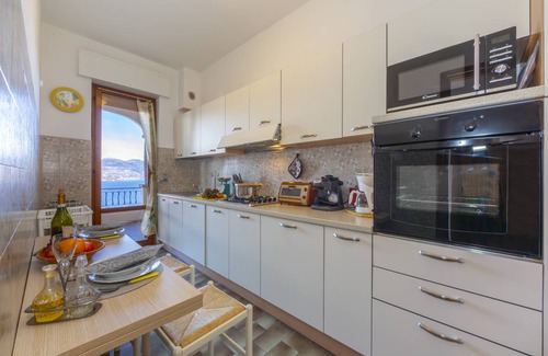 Stresa Apartment | 85 m² Apartment ∙ 2 bedrooms ∙ 6 guests