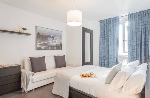 Como Apartment | 85 m² Apartment ∙ 2 bedrooms ∙ 5 guests