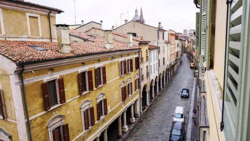 Old Town Apartment | 85 m² Apartment ∙ 4 guests