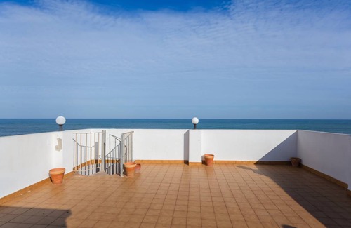 Plaza De La Costera Apartment | 85 m² Apartment ∙ 3 bedrooms ∙ 6 guests