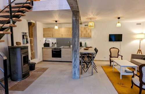 Baulme-la-Roche Cottage | 85 m² Cabin ∙ 2 bedrooms ∙ 4 guests