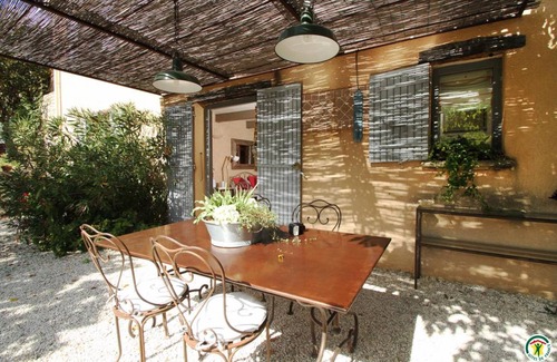 Vercoiran House | 85 m² Gîte ∙ 2 bedrooms ∙ 4 guests