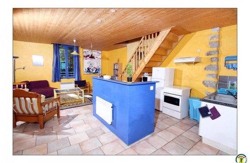 Die House | 85 m² Gîte ∙ 2 bedrooms ∙ 5 guests