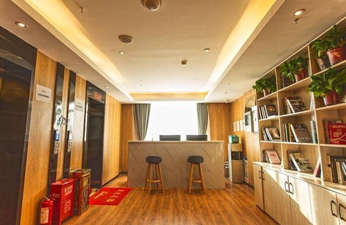 Jieshou Hotel | 85 m² Hotel ∙ 3 bedrooms ∙ 127 guests