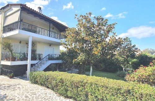 Nea Palatia House | 85 m² House ∙ 2 bedrooms ∙ 4 guests