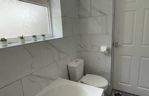 Cannock House | 85 m² House ∙ 3 bedrooms ∙ 6 guests