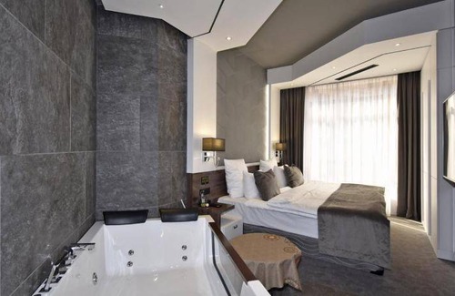 Kentron Apartment | 85 m² Serviced apartment ∙ 6 guests