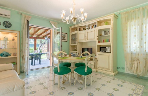 Capo Villa | 85 m² Villa ∙ 3 bedrooms ∙ 6 guests