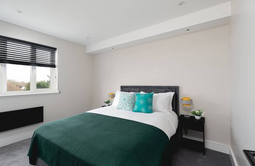 Barnet Apartment | 850 m² Apartment ∙ 4 bedrooms ∙ 10 guests