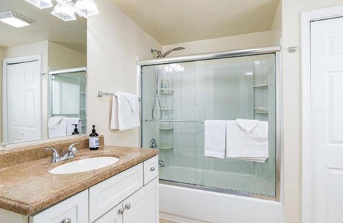 Ridgeway Ski Chalet | 86 m² Chalet ∙ 2 bedrooms ∙ 4 guests