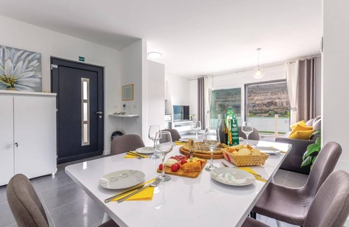 Srinjine House | 86 m² House ∙ 2 bedrooms ∙ 6 guests