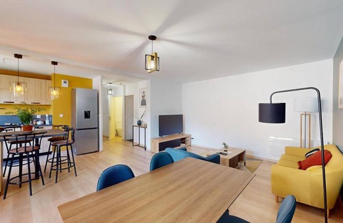 Chateaudun-Bannier Resort | 86 m² Private room ∙ 1 bedroom ∙ 1 guest