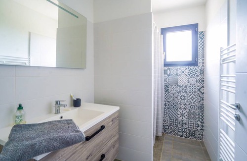 Vers House | 87 m² House ∙ 3 bedrooms ∙ 6 guests