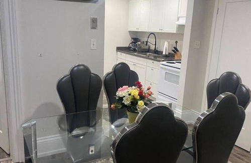 Bowmanville Apartment | 88 m² Apartment ∙ 2 bedrooms ∙ 7 guests