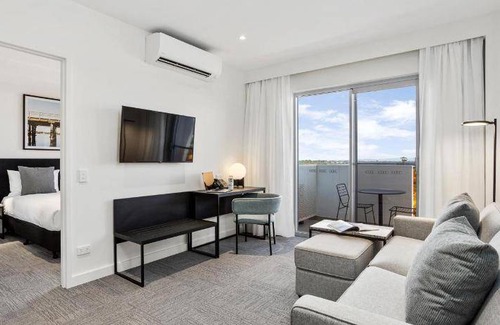 Ascot Apartment | 88 m² Serviced apartment ∙ 2 bedrooms ∙ 10 guests