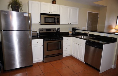 Madeira Beach Condo | 89 m² Condo ∙ 2 bedrooms ∙ 4 guests
