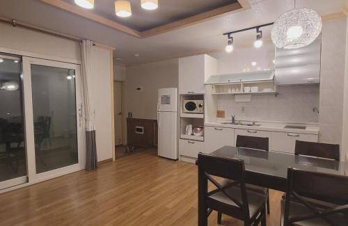 Namwon House | 89 m² House ∙ 7 guests