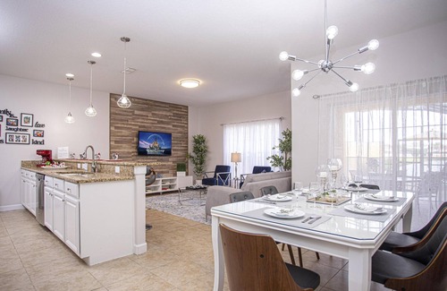 West Kissimmee House | 8939- Great Family Home near Disney, private pool, Paradise Palms Resort
