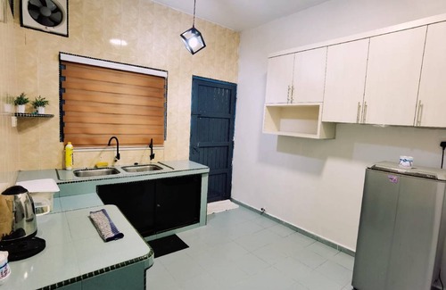 Batu Pahat House | 899 m² House ∙ 2 bedrooms ∙ 8 guests