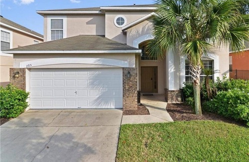 West Kissimmee House | 8bd/4.5ba, Private Pool/SPA, 8TVs, WiFi, Game Room, 3 miles to Disney