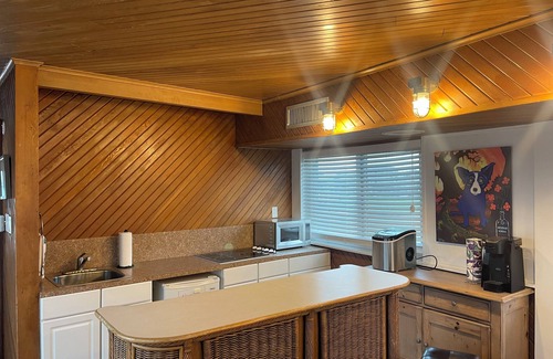 Jamaica Beach House | 8BR 6 BA pool, hot tub on water and excellent compound