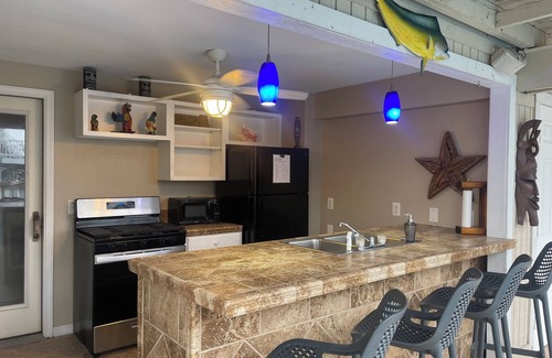 Jamaica Beach House | 8BR 6 BA pool, hot tub on water and excellent compound