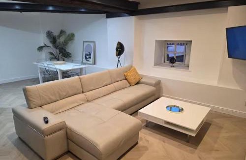 St George's Quarter Apartment | 8Guests-3Bedroom-Tv-Penthouse