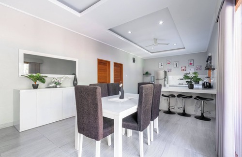 Downtown Kuta Villa | 9 Bedroom villas in Central Legian