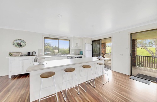 Emu Park House | 9 Emu Street