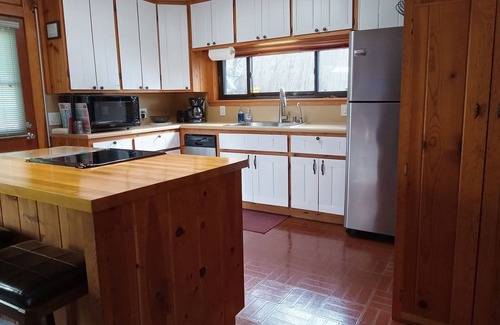 Fetters Hot Springs-Agua Caliente House | 9 Oaks- The gem under the Oak Trees!