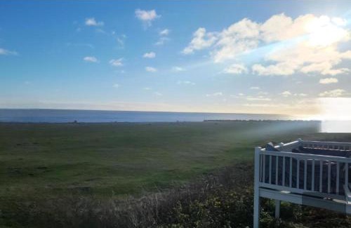 Kessingland Apartment | 9 Sea View Kessingland Beach Parkdean Resorts MIN 3 NIGHT STAY