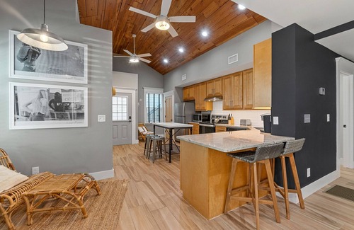 St. Augustine Historic District House | 9 Sevilla St. - Heart of Downtown First Floor Flat - Pet Friendly!