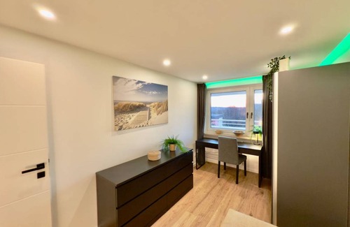 Hasenbergl-Lerchenau Ost Resort | 90 m² Private room ∙ 1 bedroom ∙ 1 guest